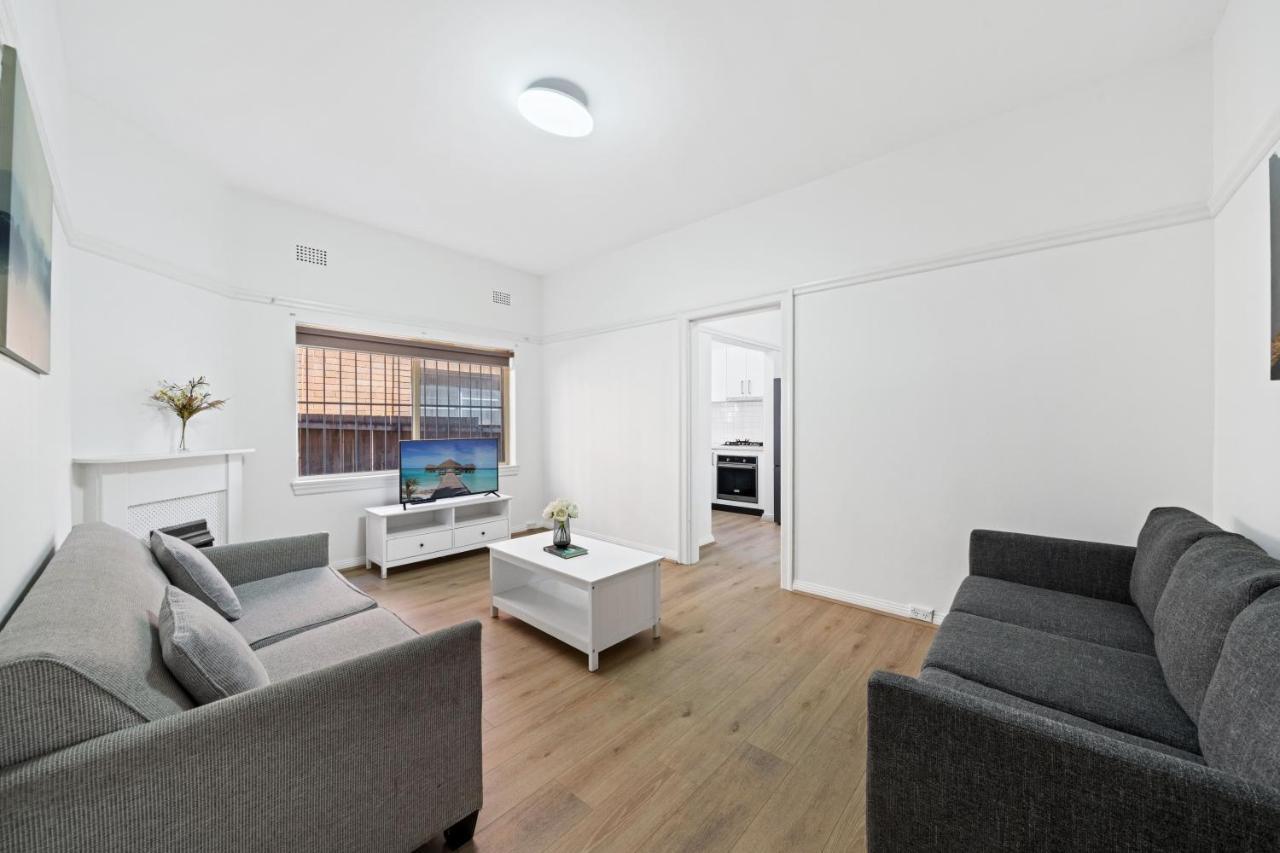 Burwood New 2 Bedroom 2 Bath Apt Free Parking Sydney Exteriör bild