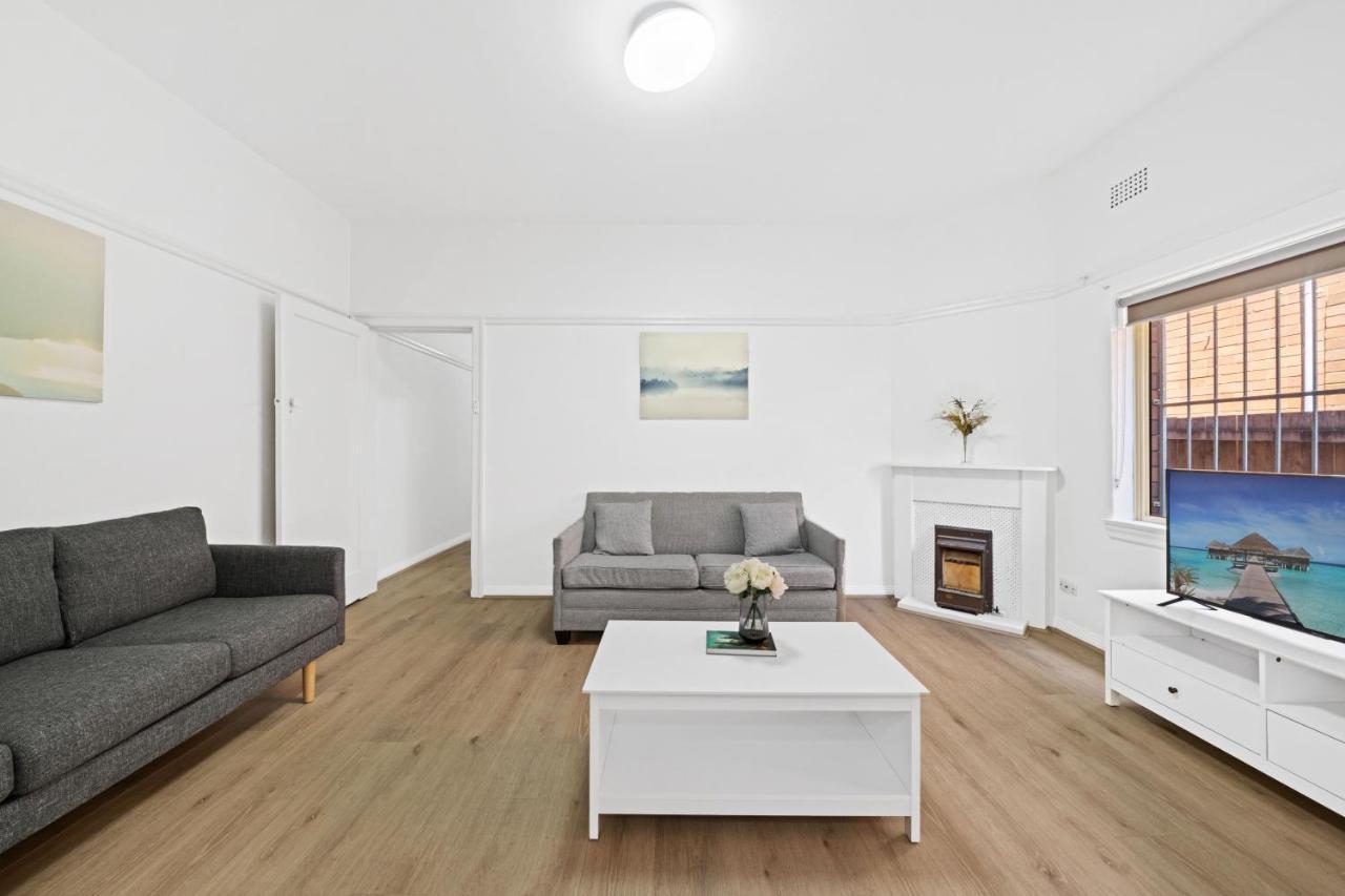 Burwood New 2 Bedroom 2 Bath Apt Free Parking Sydney Exteriör bild